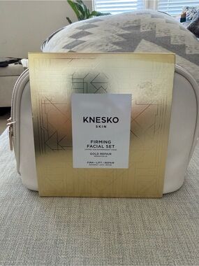 KNESKO Firming Facial Set with Cream Travel Pouch